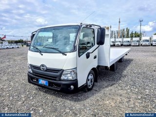 Hino XZU 6.5 año 2016 Carroceria Plana 6.5 mts 