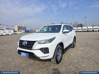 Toyota Fortuner 2.8 Diesel Automática SR5 año 2024