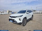 Toyota Fortuner 2.8 SRX AUT año 2025 Top de Linea